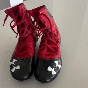 Under Armour Women's Black and Red Athletic Shoes